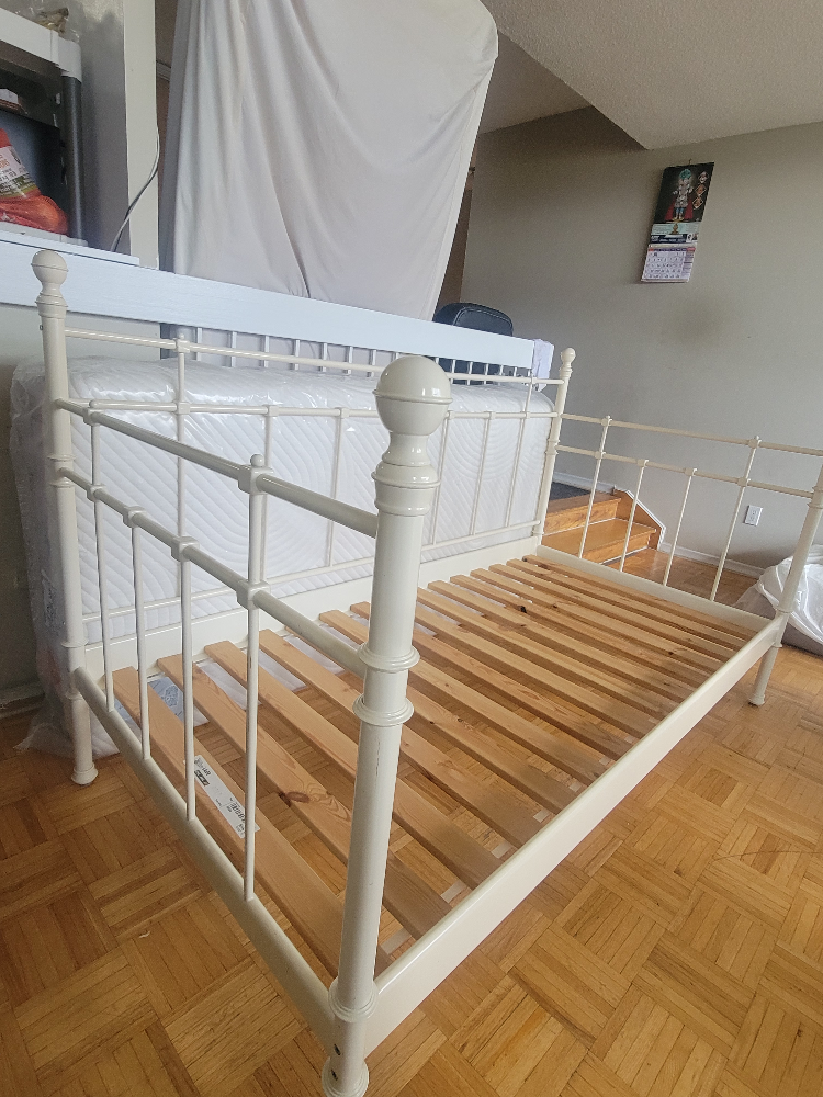 Urgently selling Ikea metal Daybed Frame - White
