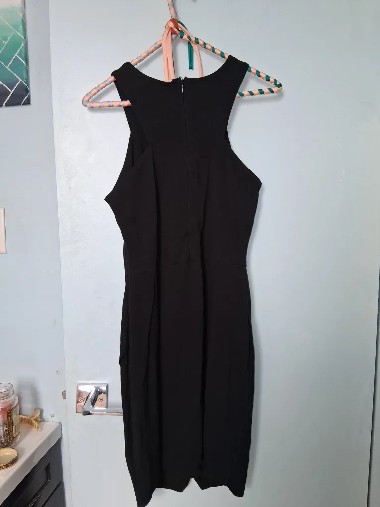 Le Chateau Black Dress - Size Large thumbnail