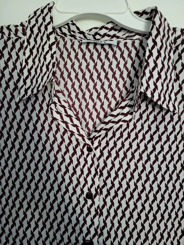 Suzy Shier blouse size XXL image indicator(4)