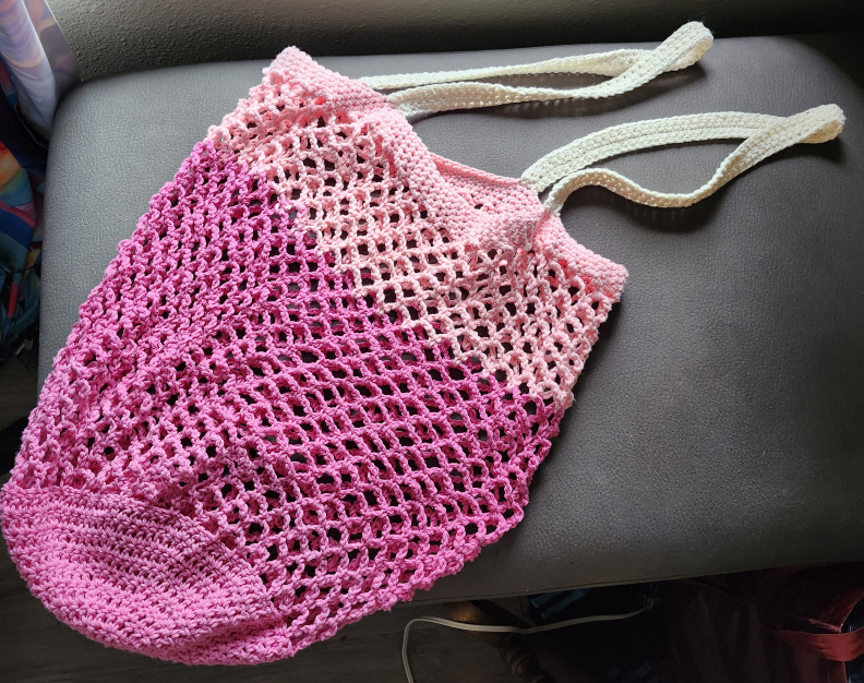 Handmade Crochet Pink Ombre Market Bag - photo 2