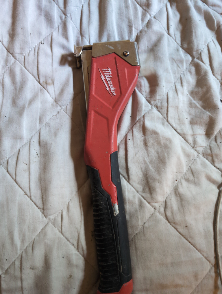 Milwaukee Stapler