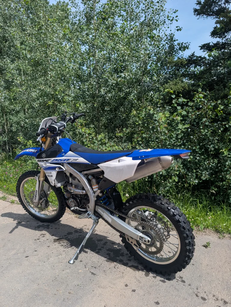 Yamaha WR250F Dirt Bike image indicator(2)