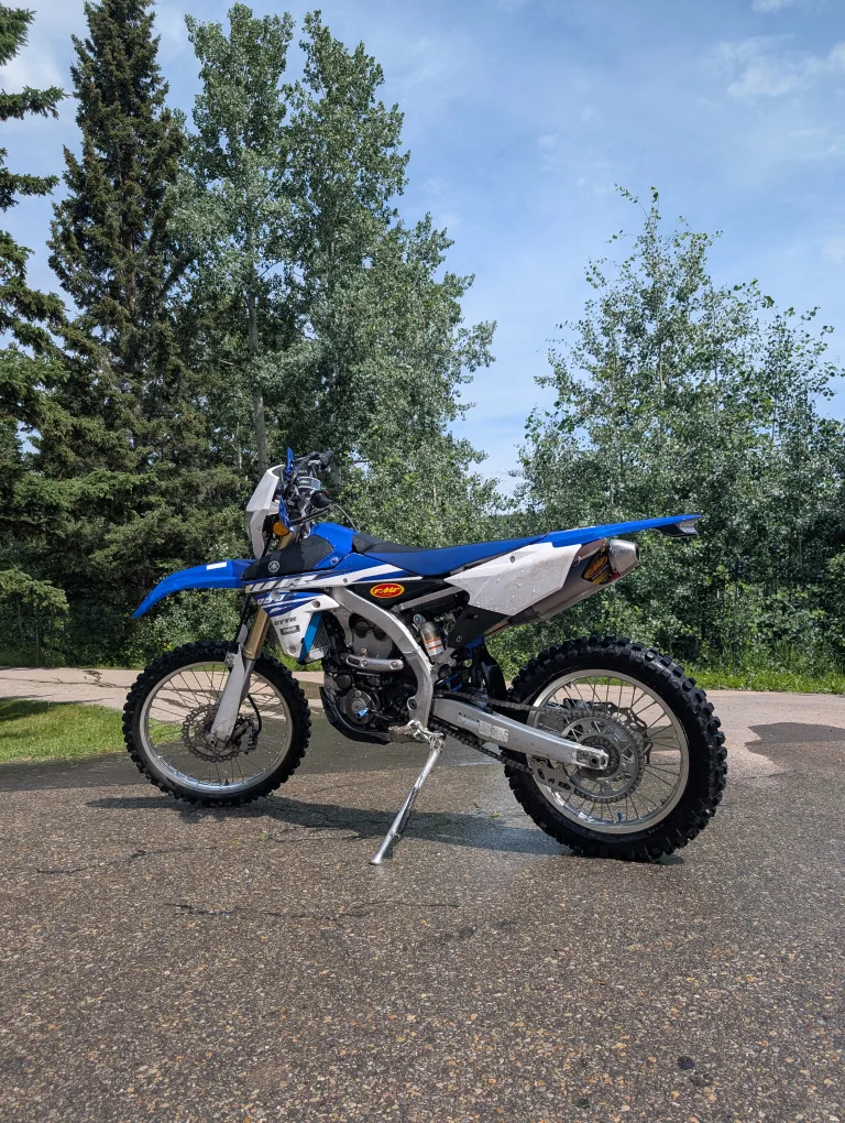 Yamaha WR250F Dirt Bike image indicator(3)