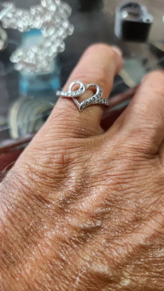 Heart Shaped Ring thumbnail