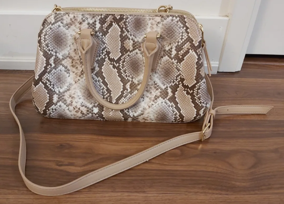 Three Satchel handbags - New! image indicator(5)