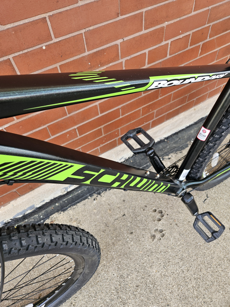 Schwinn Boundary Mountain Bike - Black/Green - photo 3