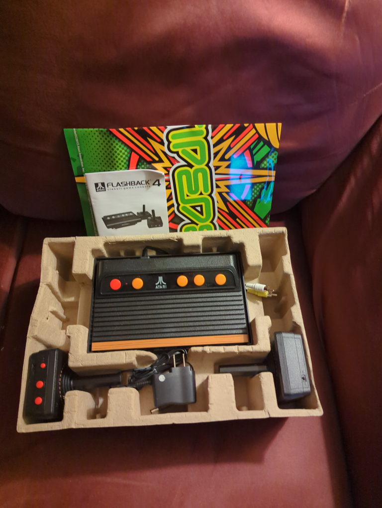 Atari Flashback 4 Classic Game Console - Special Edition - photo 2