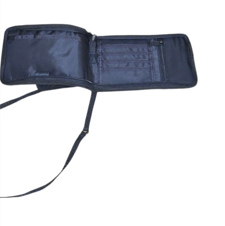 Winnie the Pooh Kids Crossbody Bag image indicator(3)