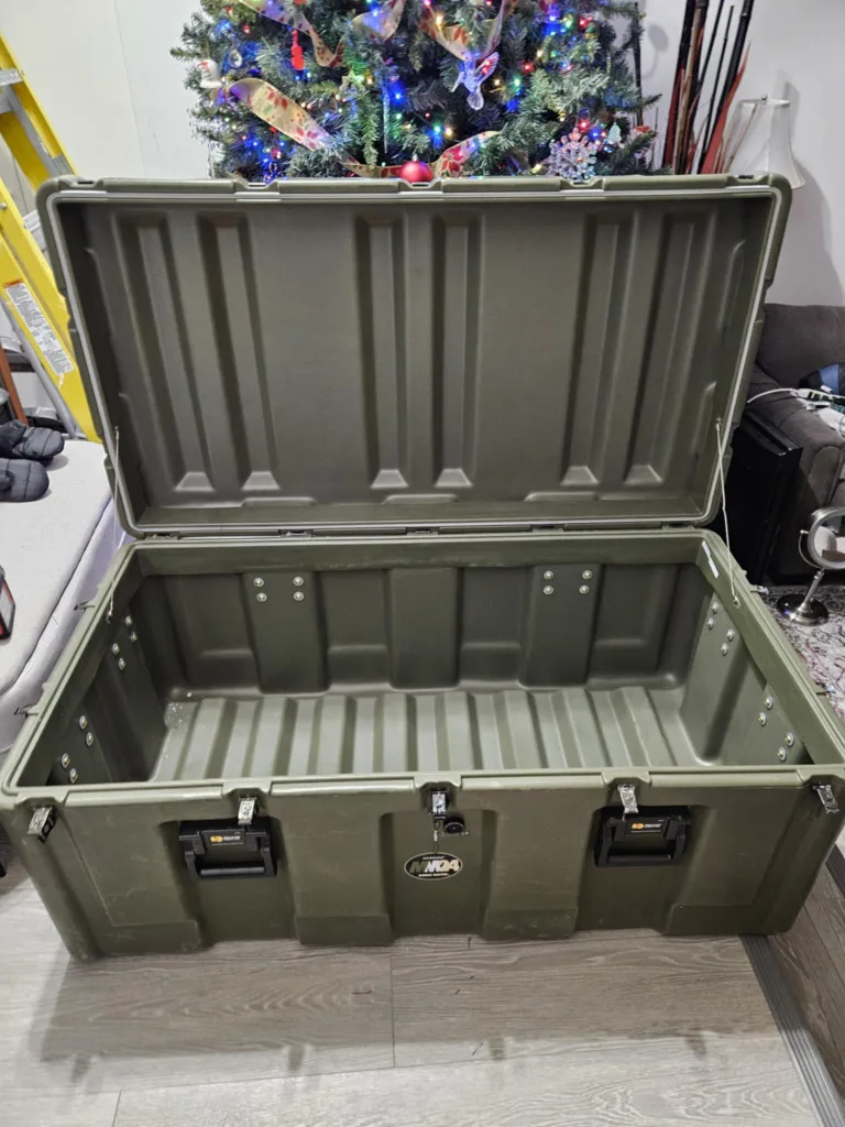 Pelican Cargo Case - Olive green thumbnail