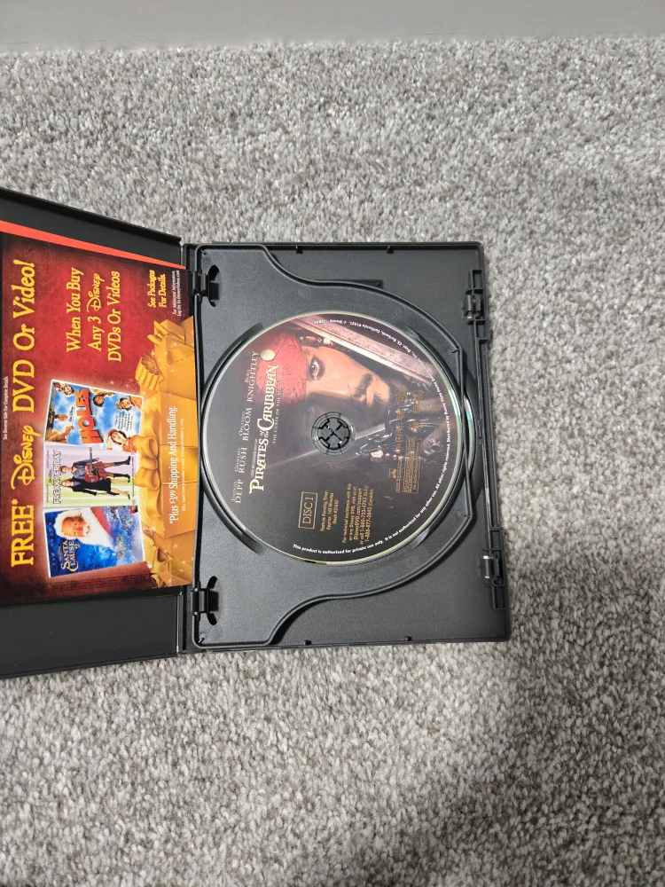 Pirates of the Caribbean: The Curse of the Black Pearl DVD image indicator(2)