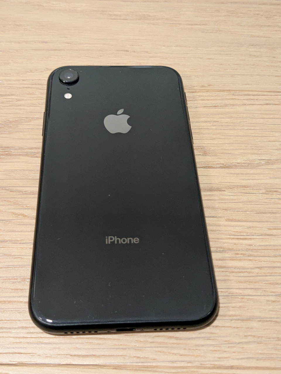 iPhone XR 64GB unlocked in great condition - photo 2