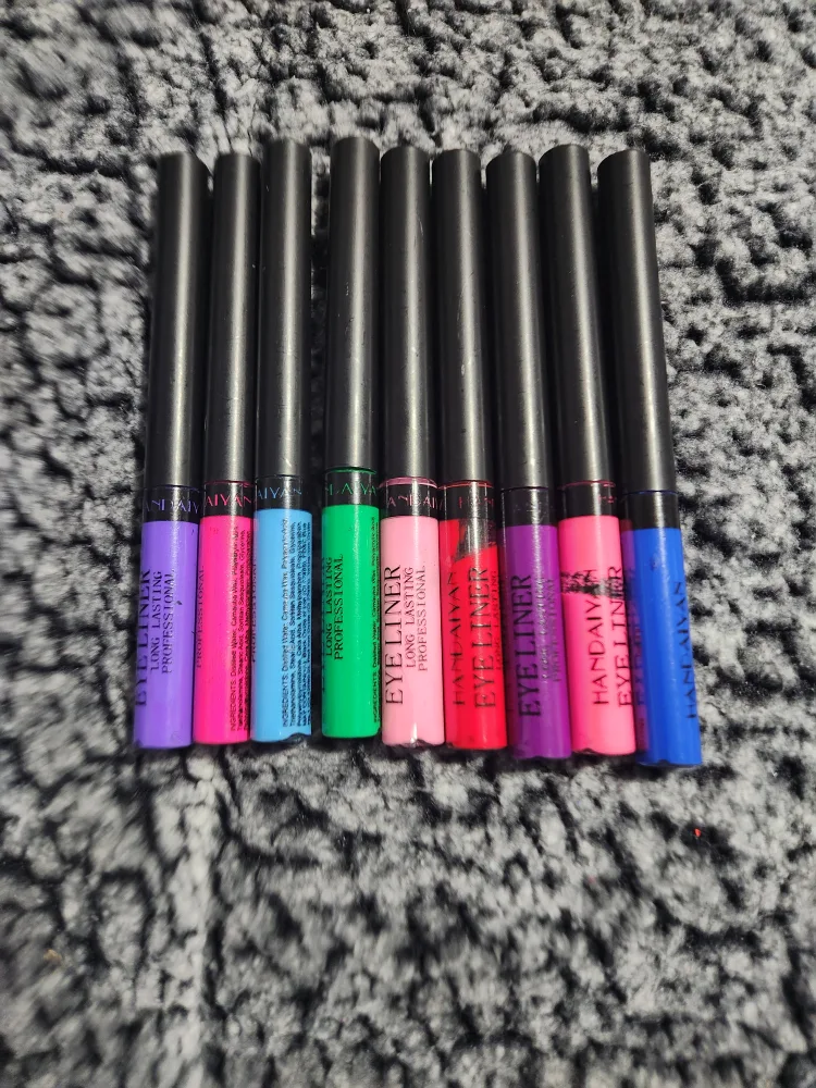 Handaiyan Eyeliner 10 Set with Leopard Print Pouch! thumbnail