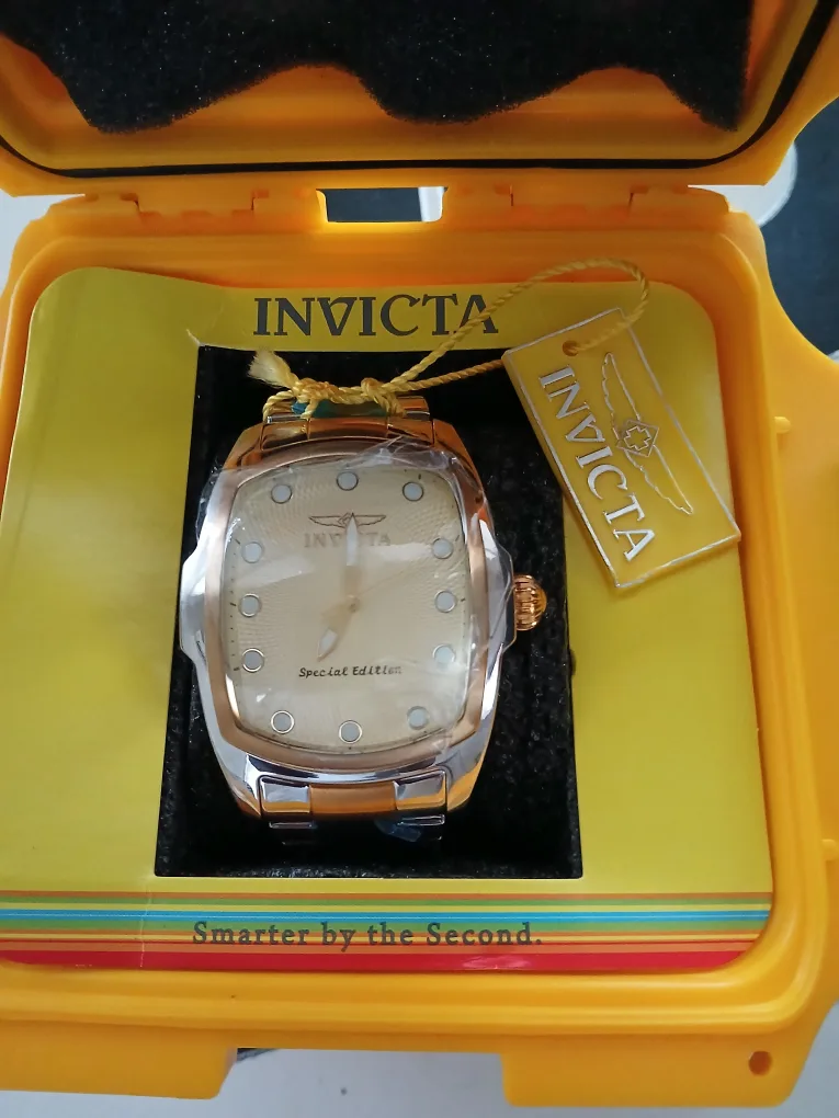 Invicta Lupah Model 15854 Gold-Tone Watch special edition image indicator(6)