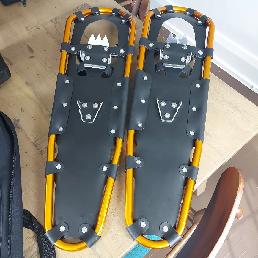 ENKEEO Snowshoes with Carrying Bag image indicator(2)