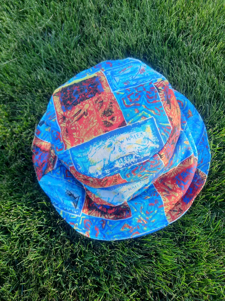 Colorful Patterned Bucket Hat image indicator(3)