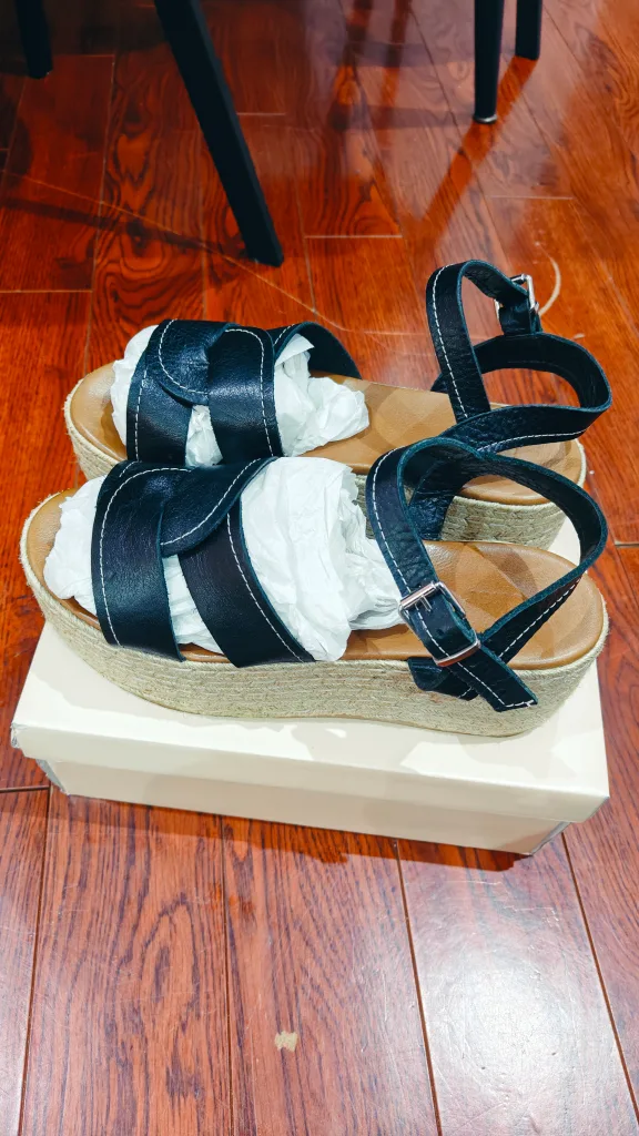 Oka-B Black Platform Sandals image indicator(3)
