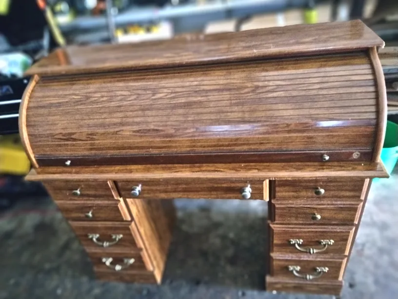 desk thumbnail