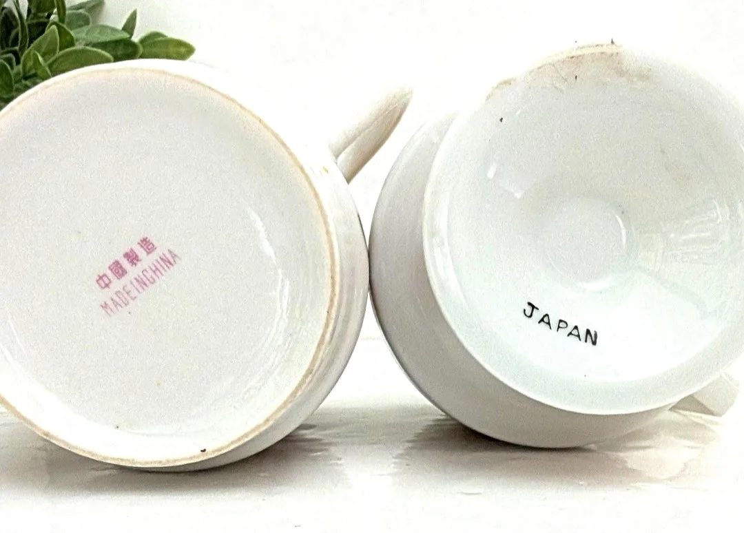 Funky Retro Ceramic Coffee Mugs ~ Sold as Pair image indicator(8)