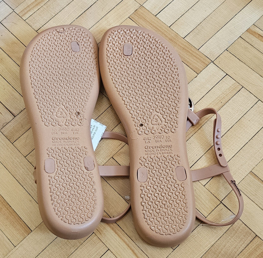 New Ipanema Sandals, Size 10 - photo 2