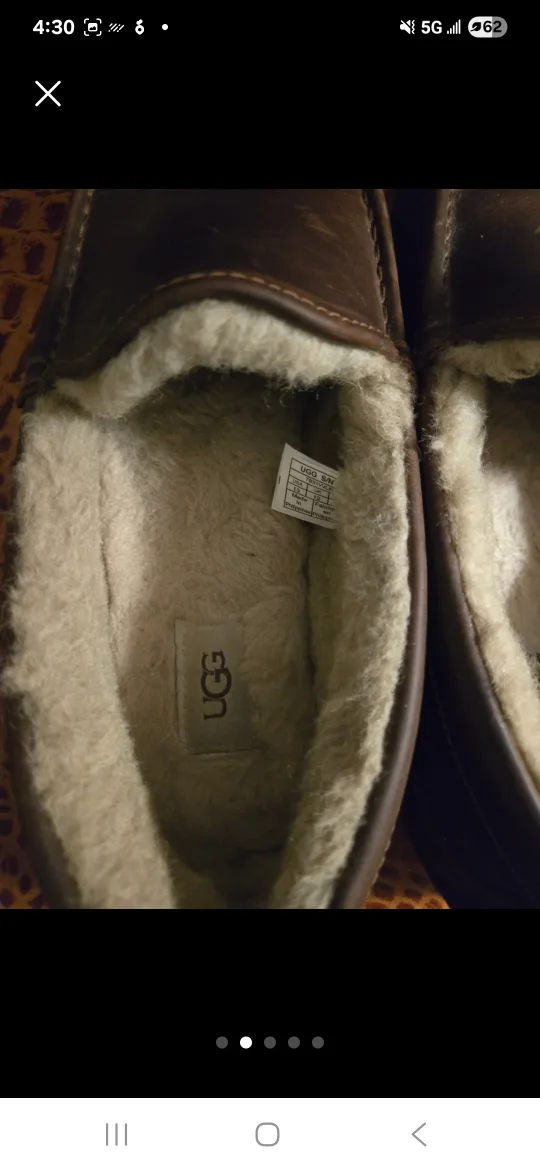 UGG Men's Ascot Leather Slippers, Size 13 image indicator(3)