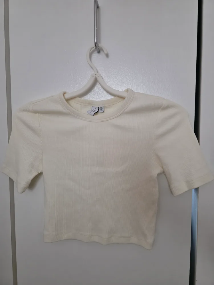 & Other Stories Paris Atelier Ribbed Crop Top - Size US 0/2 image indicator(3)