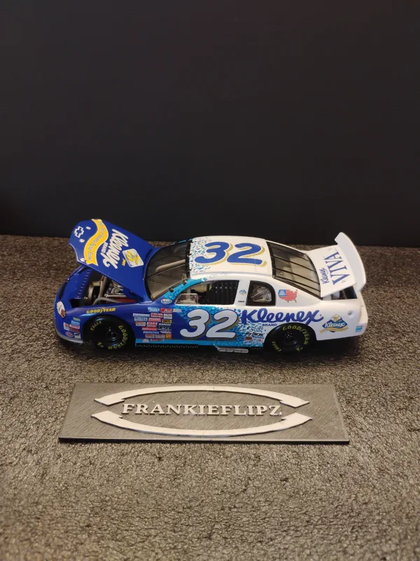 Kleenex Jeff Green #32 1999 Monte Carlo Diecast Car