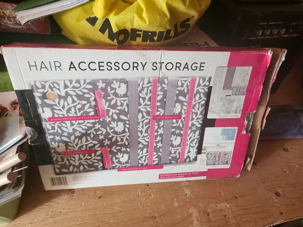 Remington Hair Accessory Storage Board image indicator(2)