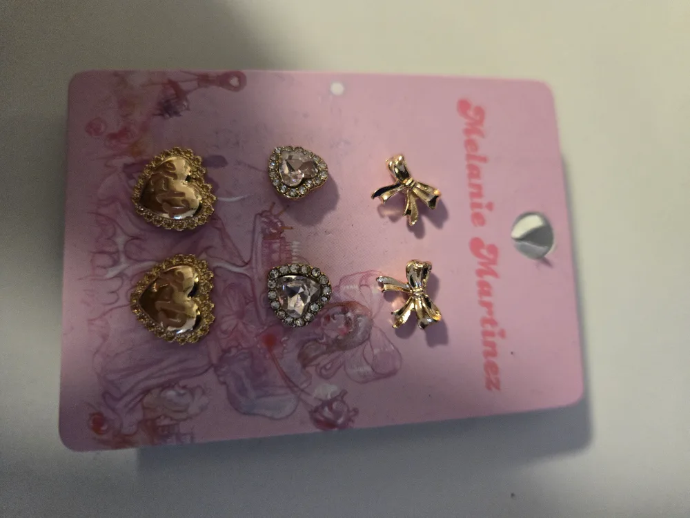 Melanie Martinez Earring Set - New thumbnail