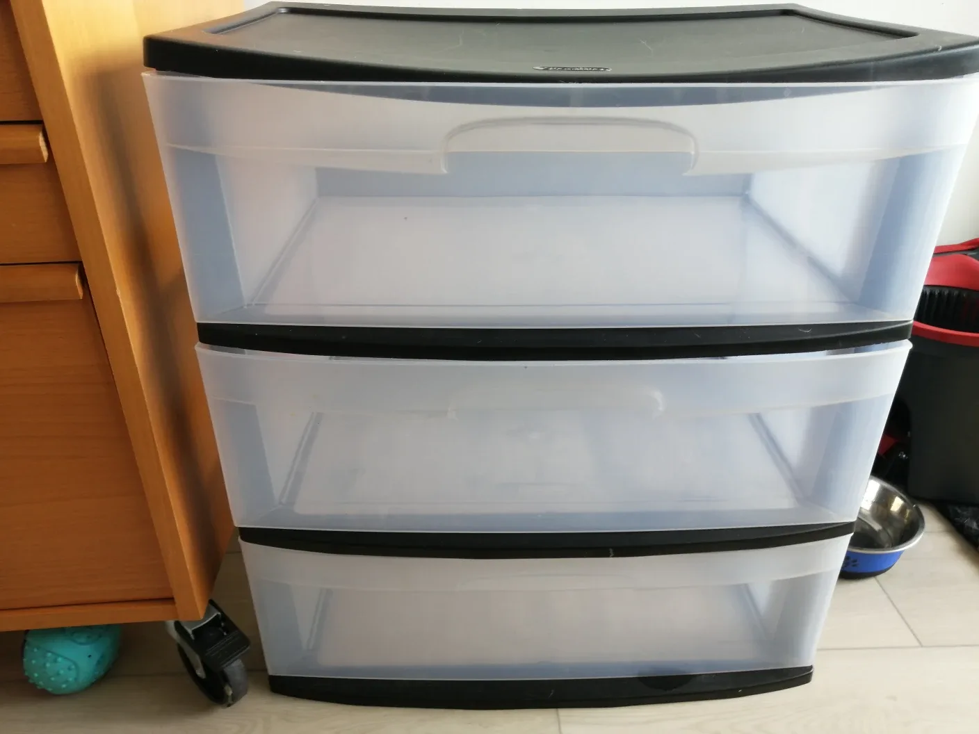 Sterilite 3-Drawer Wide Weave Tower image indicator(2)