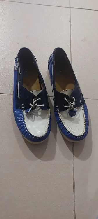 Nautmoc Boat Shoes - Size 9