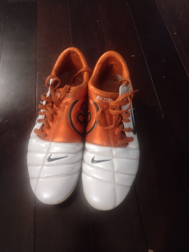 Nike Air Zoom Total 90 III  – Size US 9.5 / UK 8.5