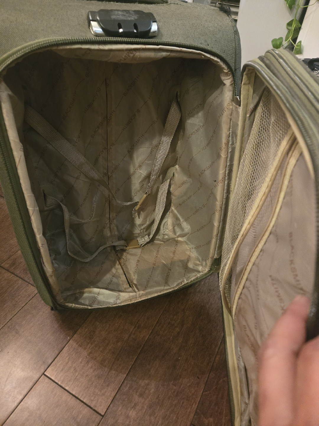 Blacksmith Olive Green Carry-On Suitcase - photo 2