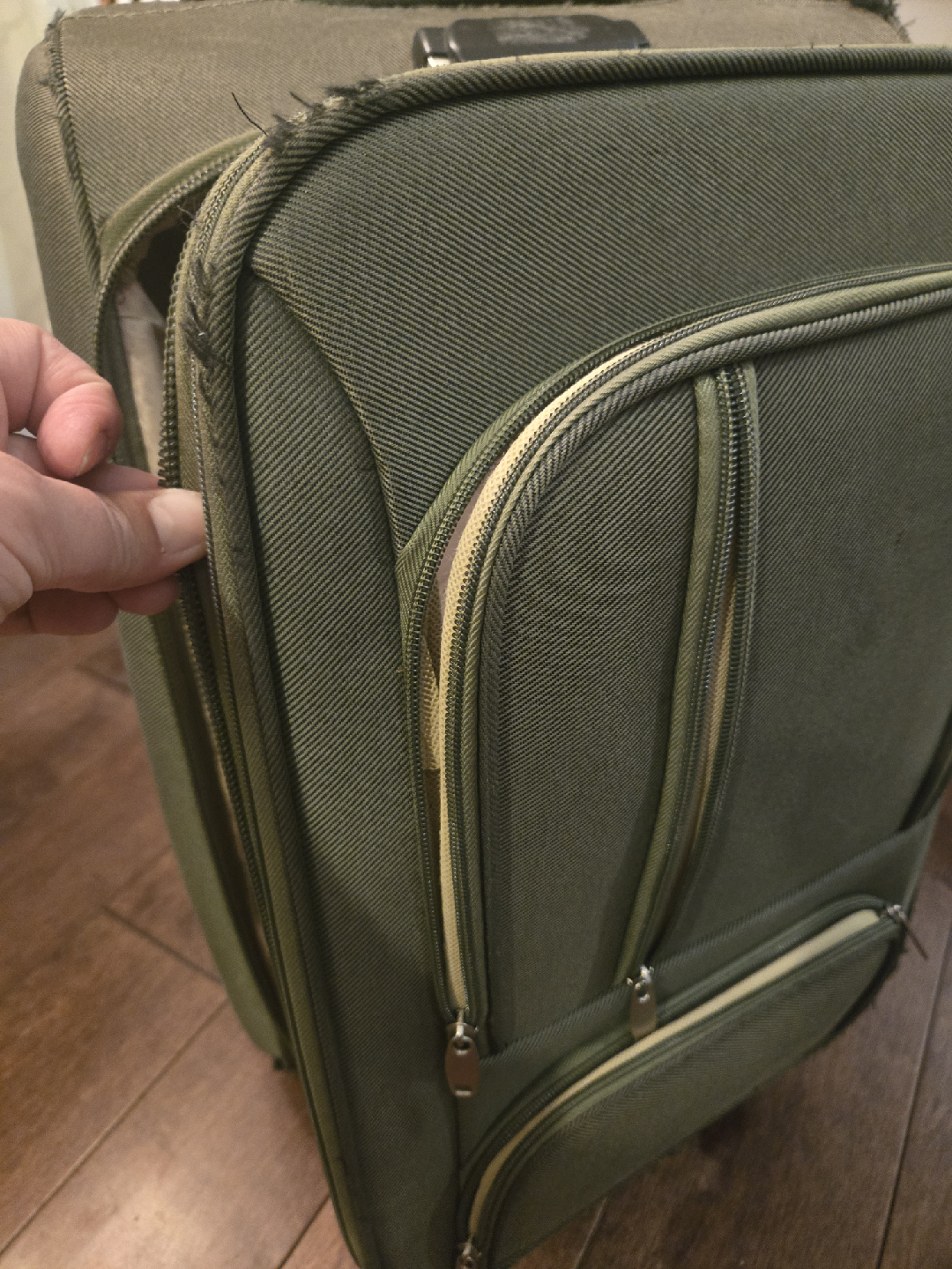 Blacksmith Olive Green Carry-On Suitcase - photo 3