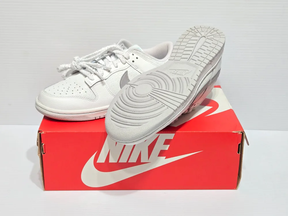 Nike Dunk Low SE Winter Storm Men's Size 8.5 image indicator(2)