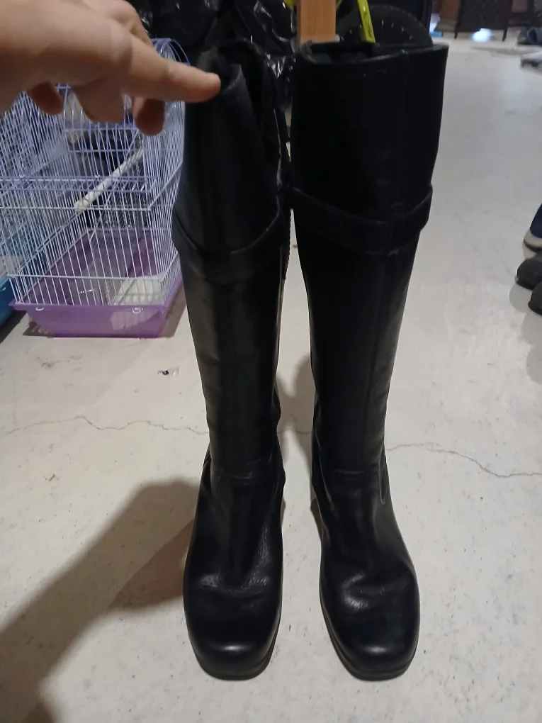 Clarks Black Leather Knee High Boots thumbnail