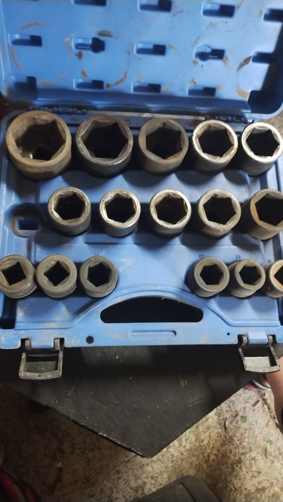 3/4 Socket Set with Case