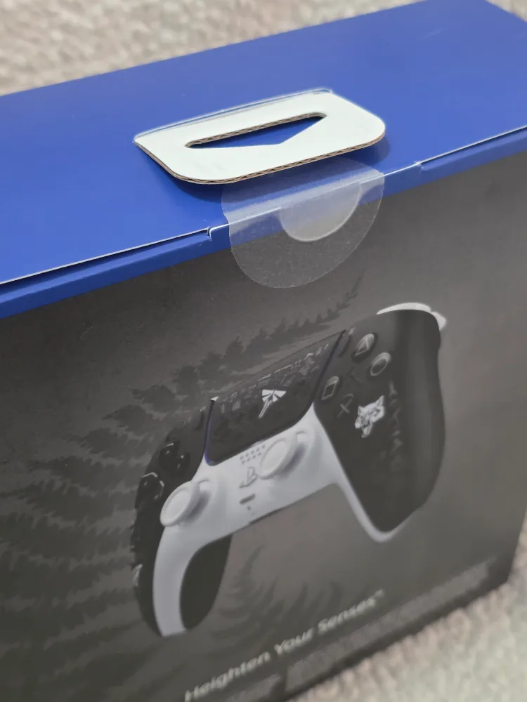 Last of Us limited edition PS5 controller NEW & SEALED! image indicator(5)