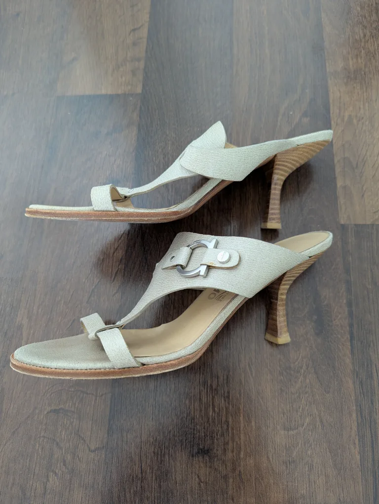 women shoes - Salvatore Ferragamo sandals thumbnail