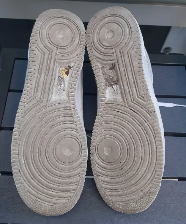 Nike Air Force 1 White US 12.5 image indicator(6)