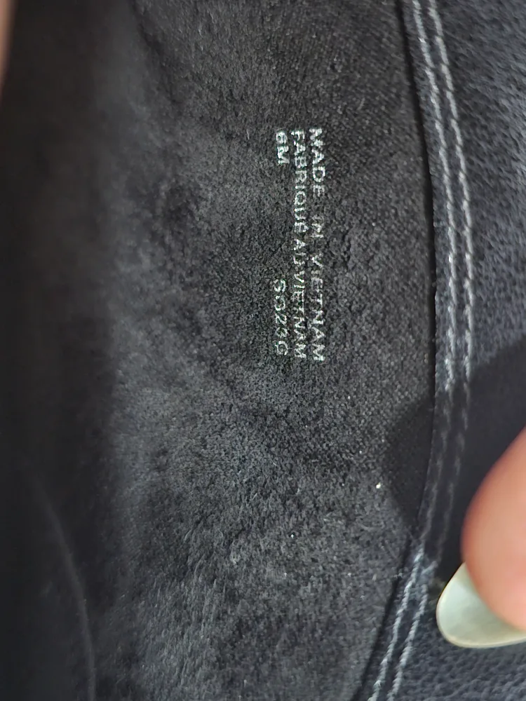 Michael Kors Black Leather Ankle Boots - Size 6M image indicator(5)