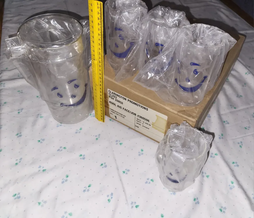 06' Kool Aid Jug & Glass Set thumbnail