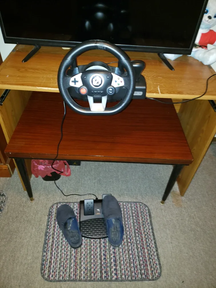 steering wheel works on pc and Nintendo thumbnail