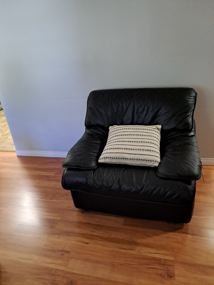 3 sofa - photo 4