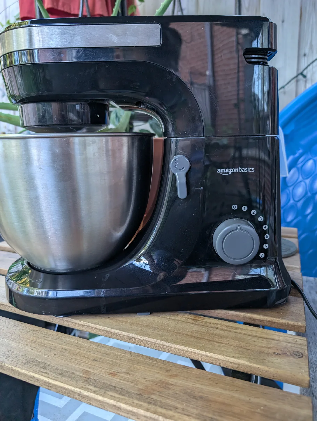 AmazonBasics Stand Mixer - Black thumbnail
