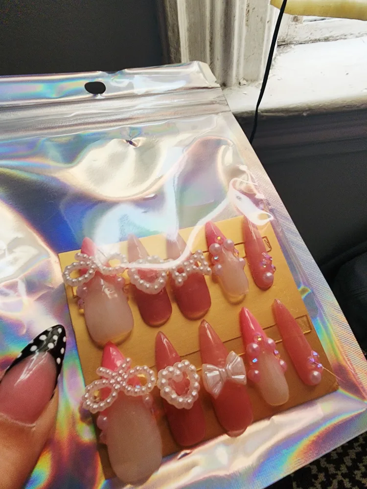 🩷Handmade Press Ons Pink Girly Nails🩷 thumbnail