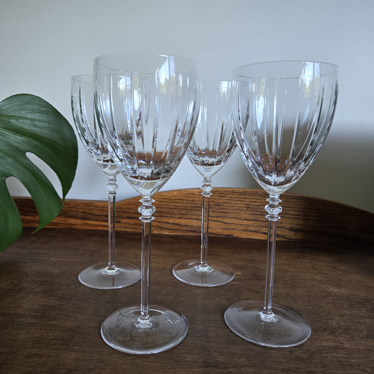 Crystal Wine Glasses (Set of 4)