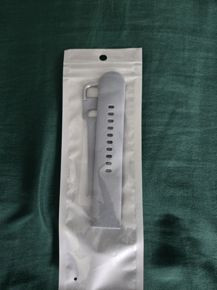 Samsung Watch, Charger, & Straps Bundle - photo 5