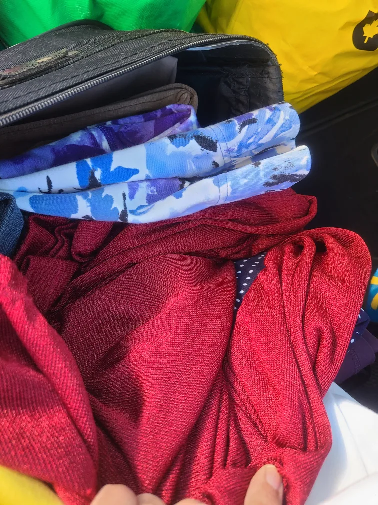 FREE Assorted Women clothing thumbnail