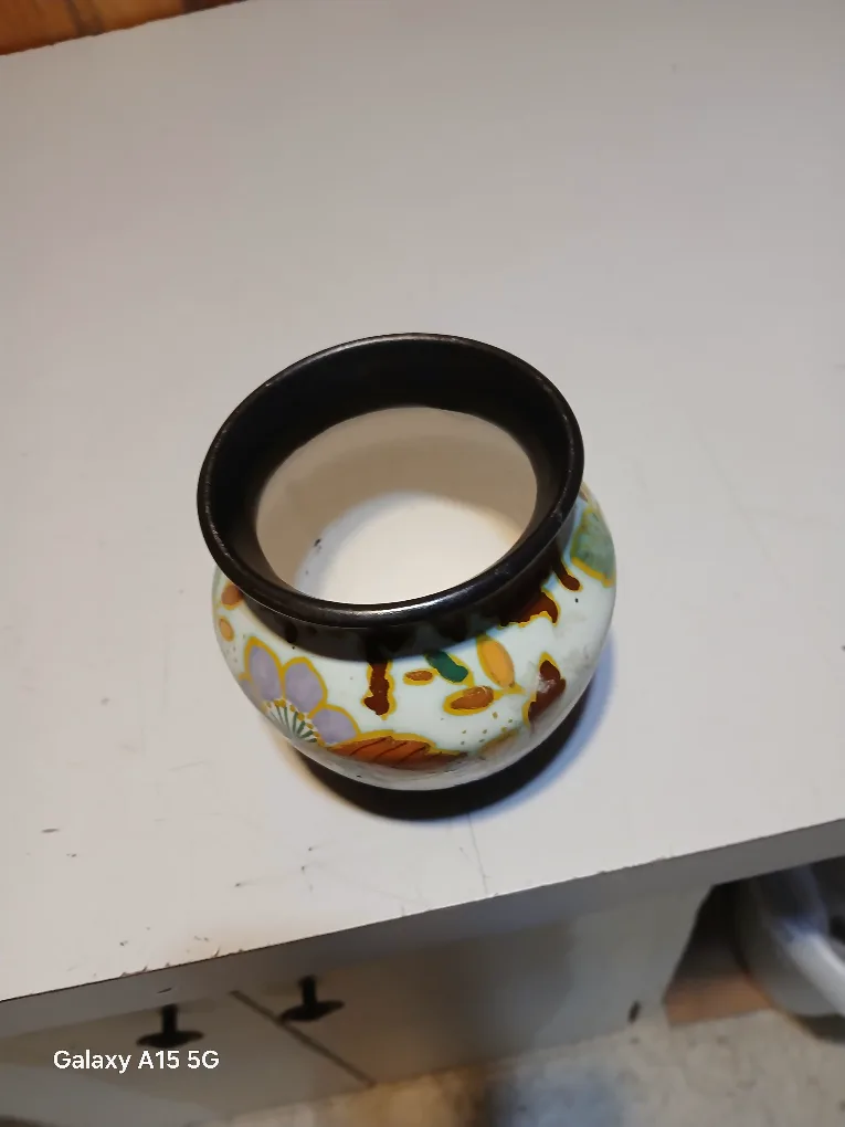Floral Ceramic Vase image indicator(3)