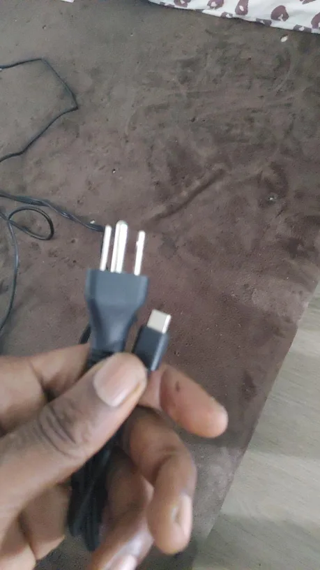 45w USB c charger thumbnail